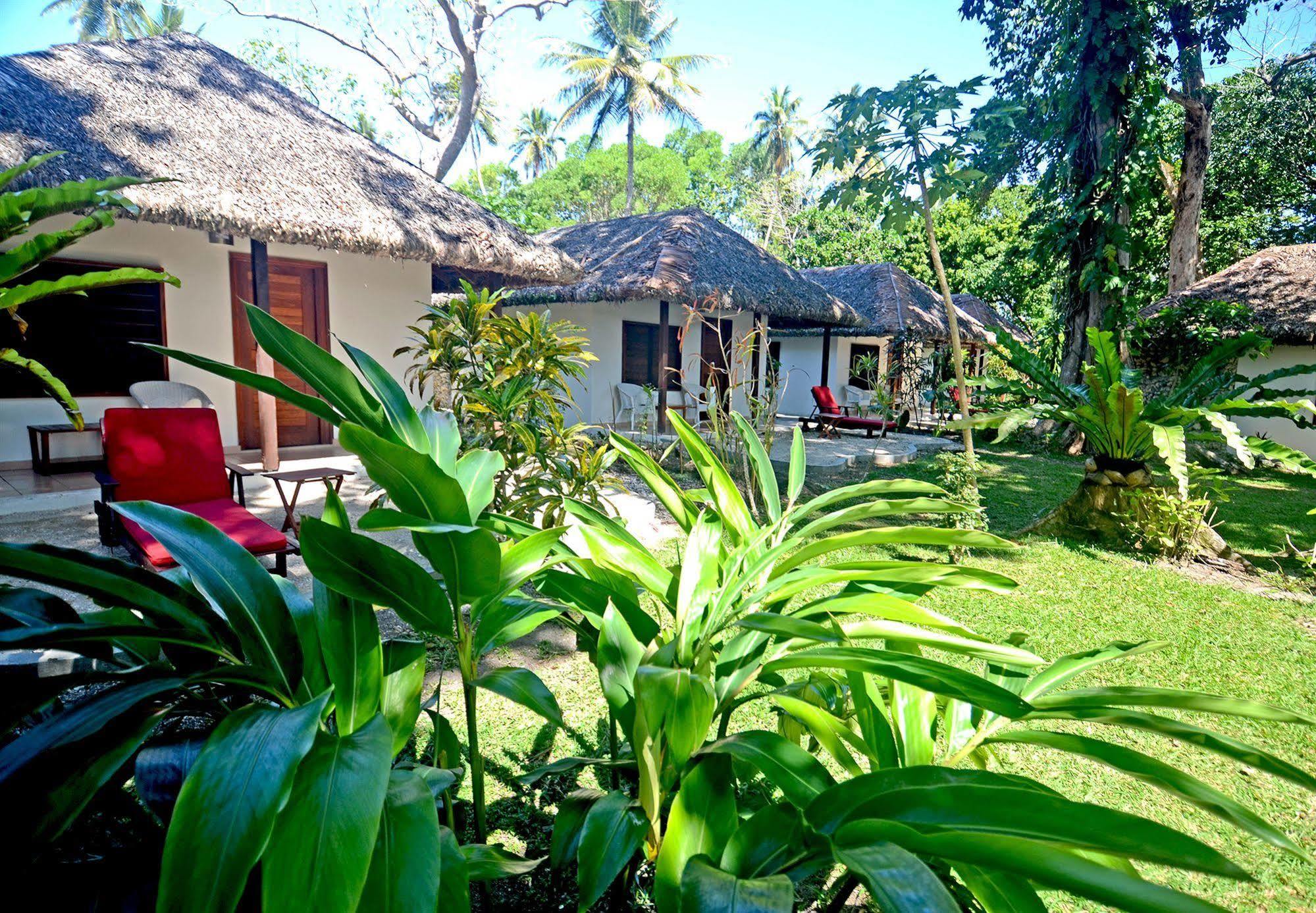 Coco Beach Resort Port Vila Zewnętrze zdjęcie