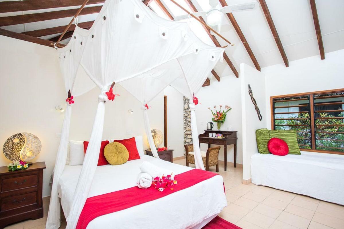 Coco Beach Resort Port Vila Zewnętrze zdjęcie